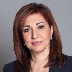 Meet your Posher, Roya